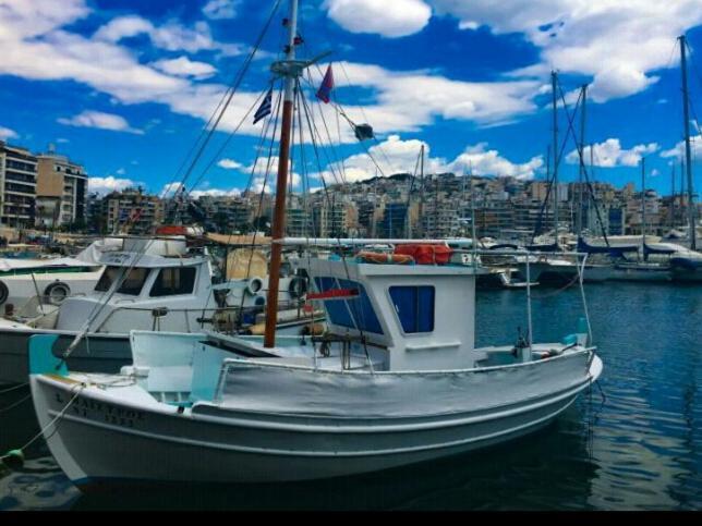 Φωτεινό Διαμέρισμα Πειραιας Pireu Exterior foto
